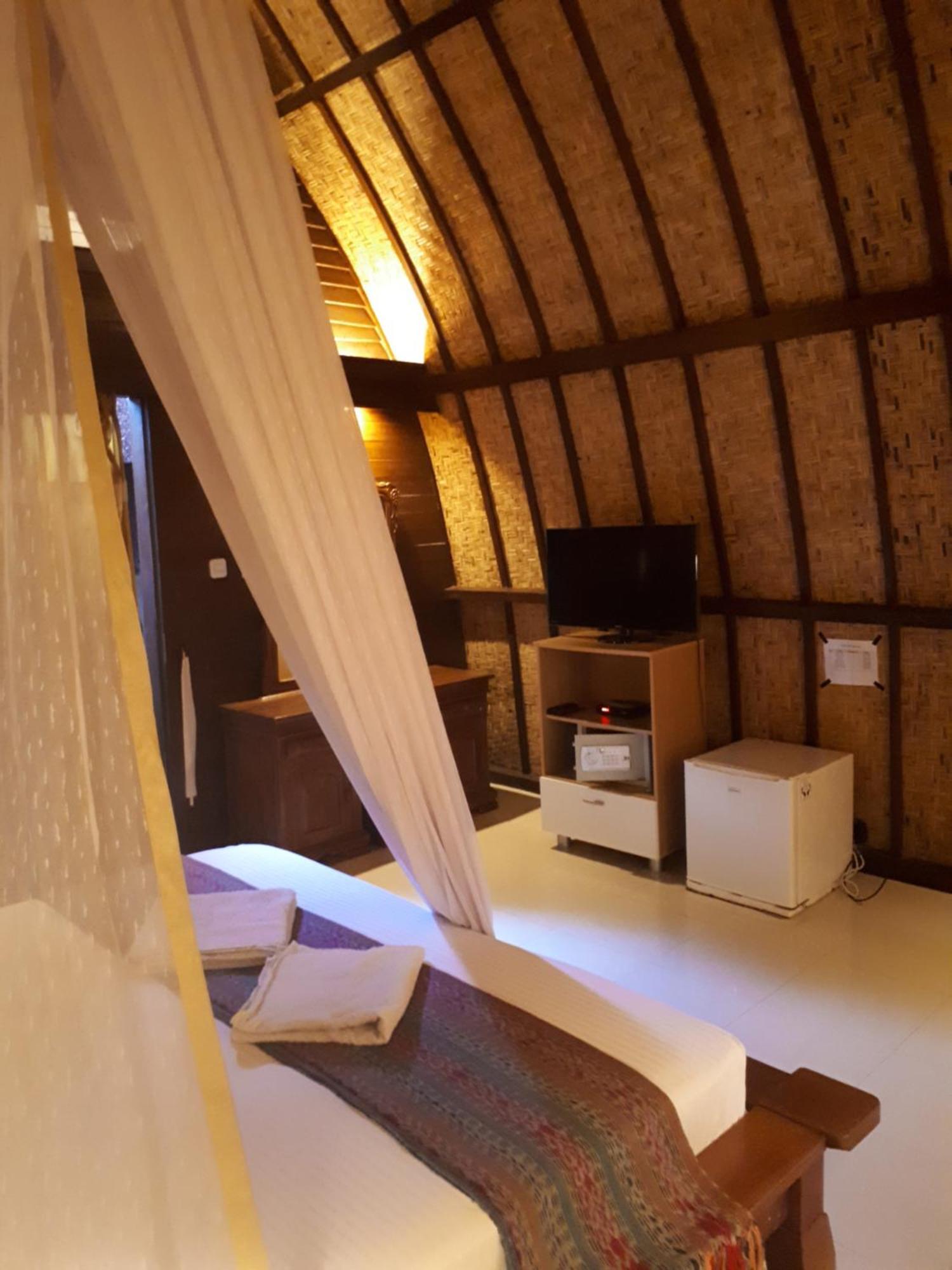Hotel Sandy Beach
